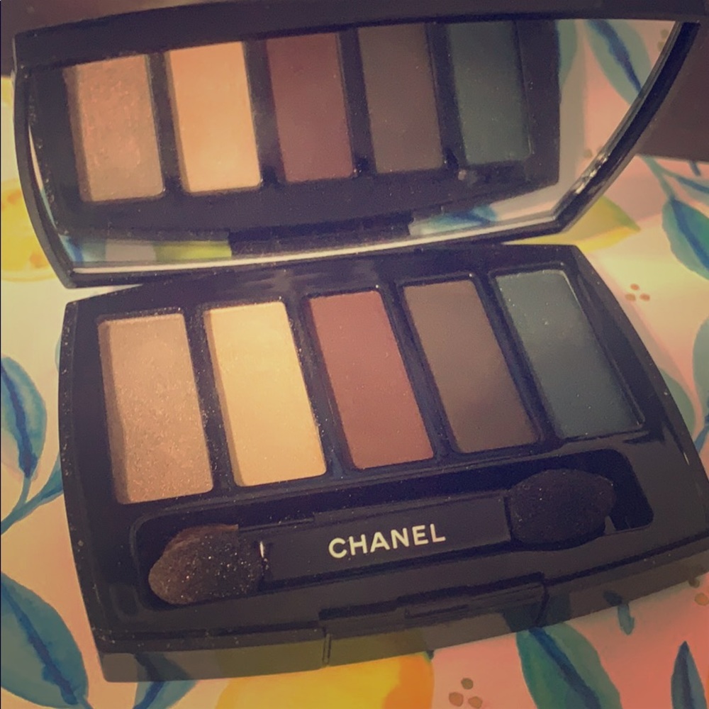 Chanel Trait de Caractere Eyeshadow Palette